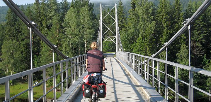 Mit dem Fahrrad durch Norwegen: Radtour von Rollag über Kongsberg nach Svarstad.