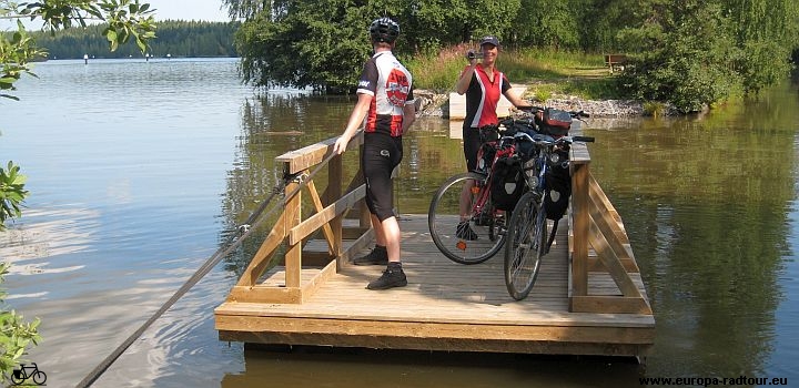 Mit dem Fahrrad durch Finnland: Radtour von Lappenranta entlang des Saimaa-Kanal nach Vyborg.