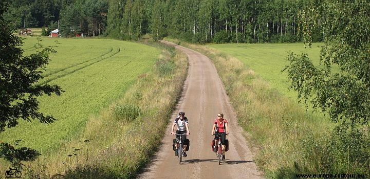 Mit dem Fahrrad durch Finnland: Radtour von Porvoo über Liljendal nach Kouvola.