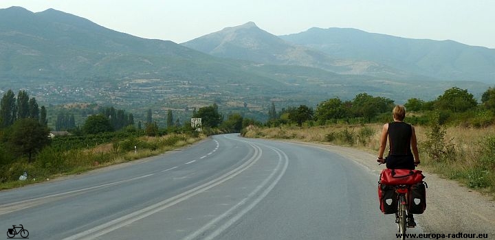 Mazedonien mit dem Fahrrad: Kavadarci - Prilep - Bitola. europa-radtour.eu