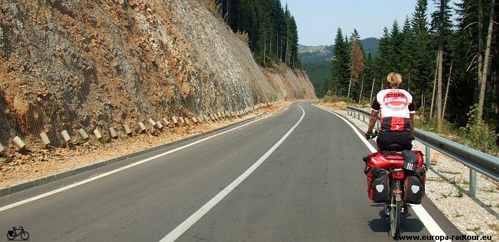 Kosovo und Montenegro mit dem Fahrrad: Peje - Rozaje. europa-radtour.eu